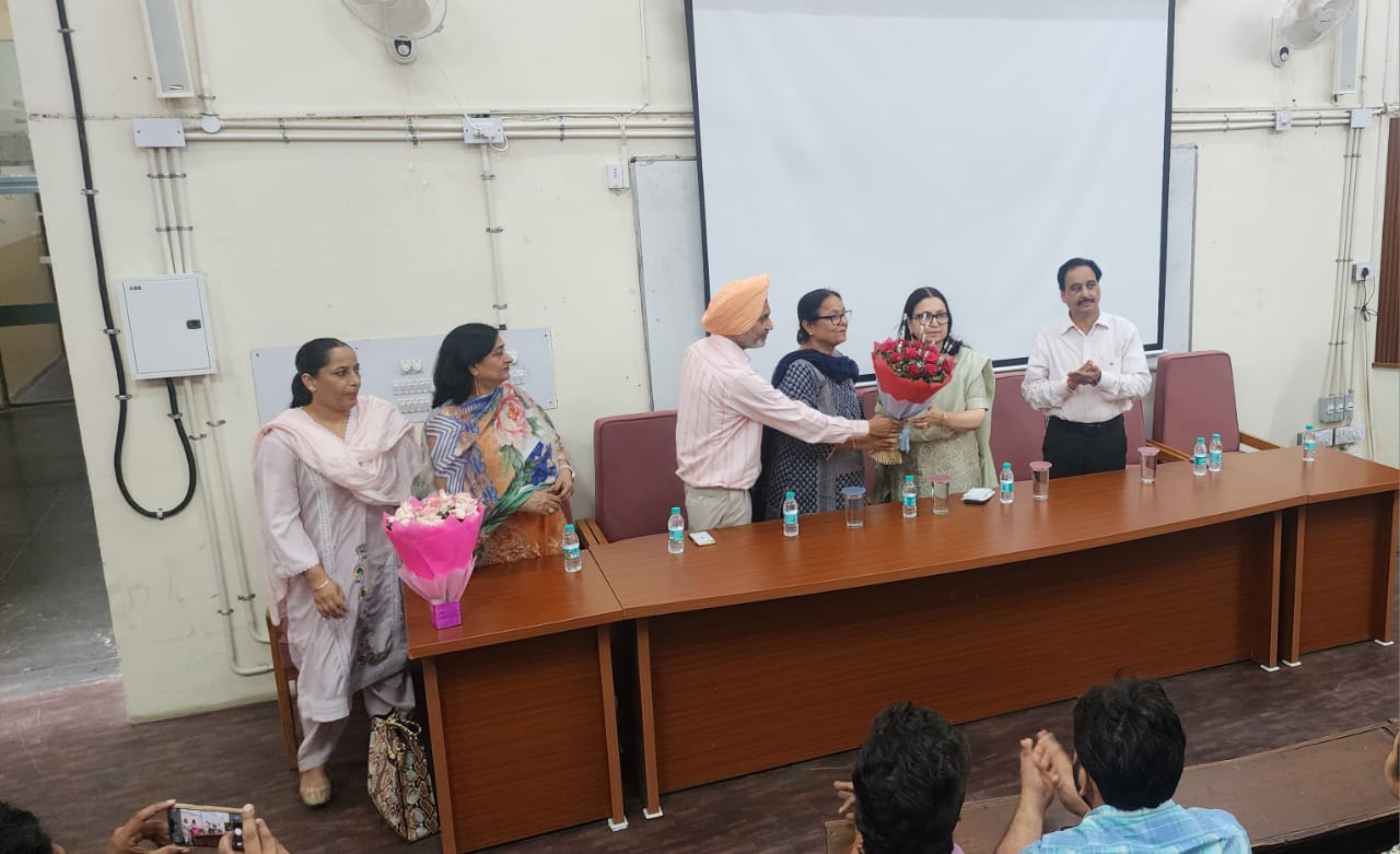 Chandigarh Administration Celebrates National Sports Day: Governor of Punjab and Administrator UT Chandigarh Felicitates International and National Medalists from Chandigarh.